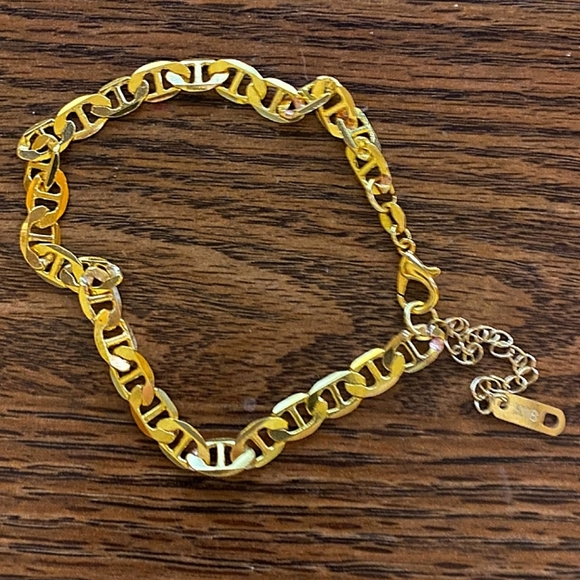 Mariner Gold Plated Chain Link Bracelet - Picture 6 of 6